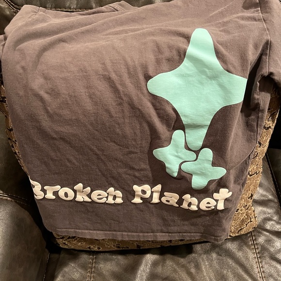 Broken Planet Shirt (Used 4 times) - Picture 2 of 2